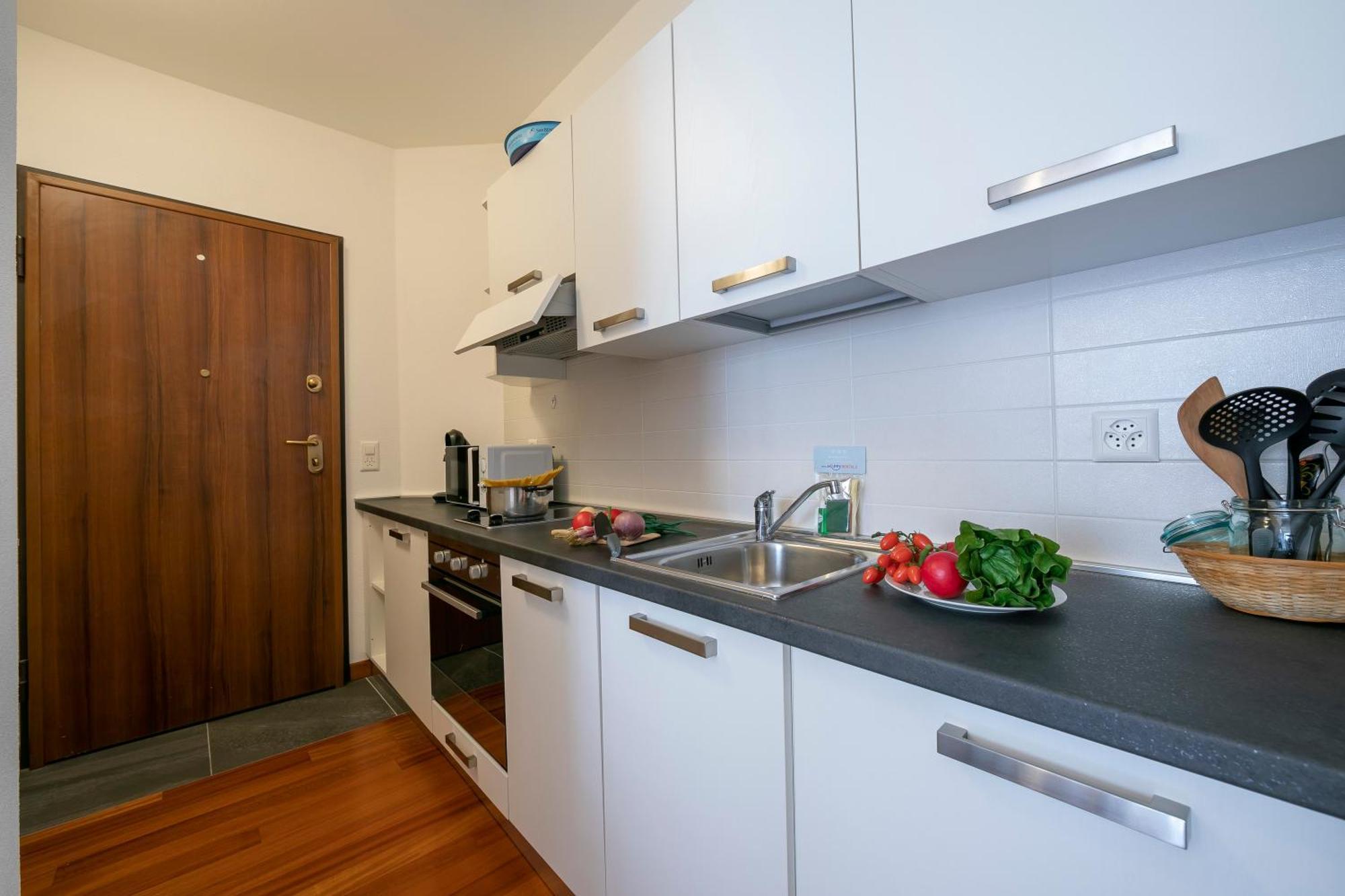 Moonlight - 150M From The Lake - Happy Rentals Lugano Zewnętrze zdjęcie